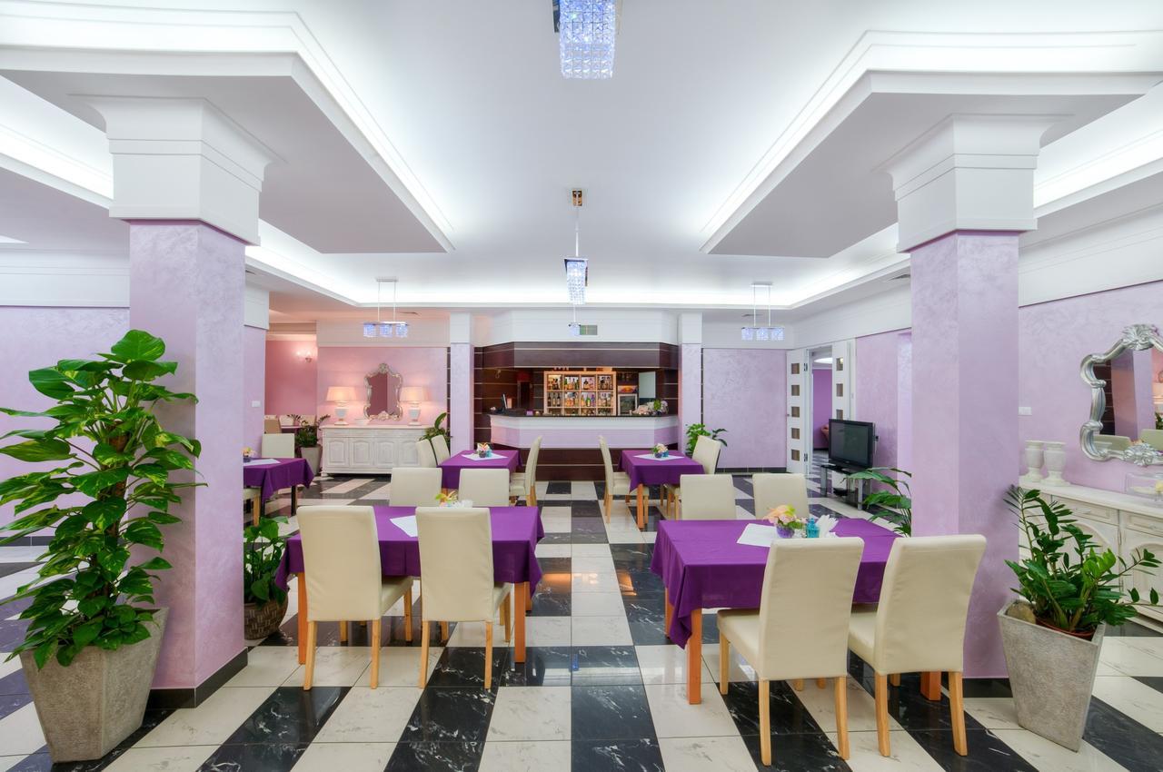 Imperium - Hotel Restauracja フィルレイ エクステリア 写真