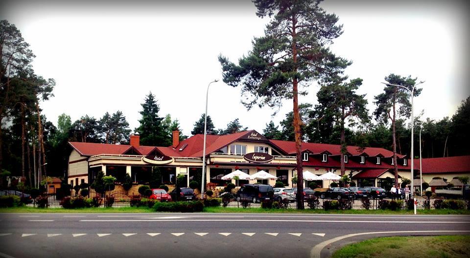 Imperium - Hotel Restauracja フィルレイ エクステリア 写真